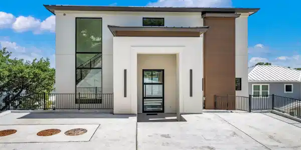 156 Skyline Dr