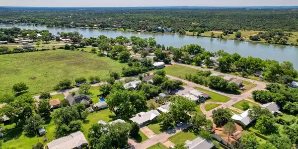 206 McGee Trail