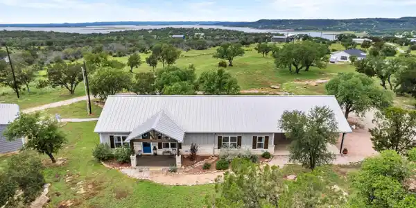 706 Copper Lane