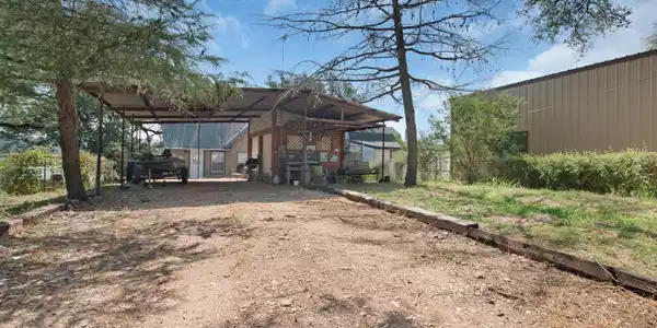 Image 4 Image 4