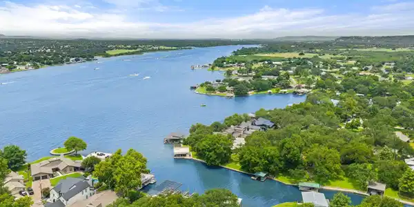 218 Bluebird Circle