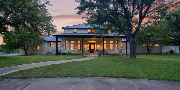 237 Waters Edge