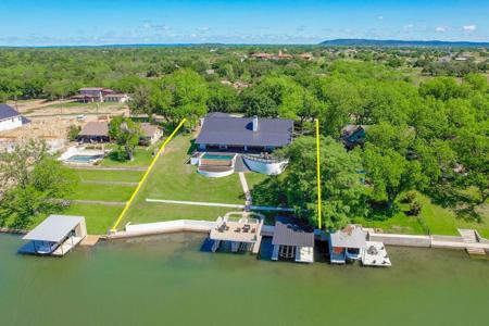 3120 RIVER OAKS