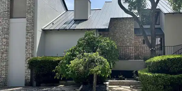 103 Island Dr