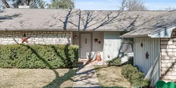 400 Blue Ridge Circle