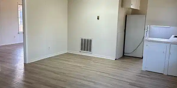 Image 4 Image 4