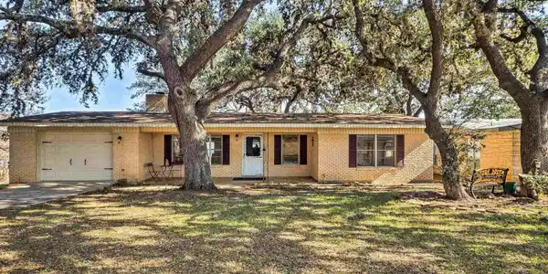 210 Lake Loop Loop