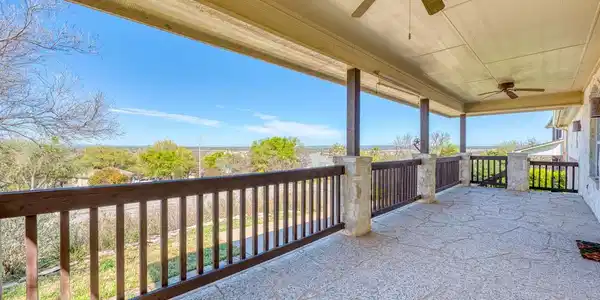 211 Gateway Parkway