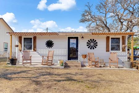 3505 Concho Trail