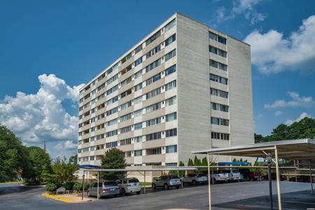 740 WESTON Road