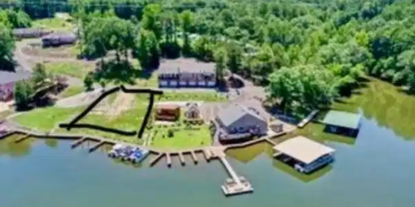 Lot 21 MARINA POINT