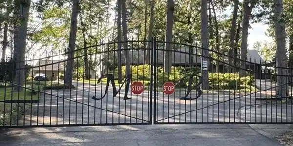 220 SUNSET BAY Road