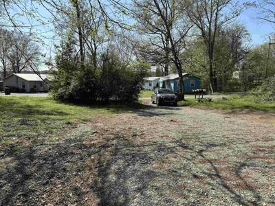 111 IRWIN Circle