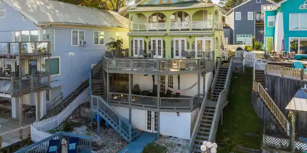 301 KLEINSHORE