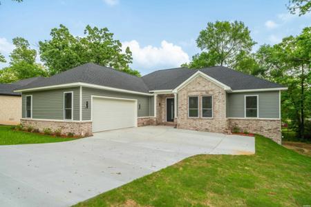 144 SKYLINE Drive