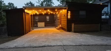 318 TEPEE Terrace