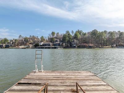 218 WILSON Point