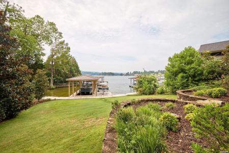 405 SUNSET BAY Road