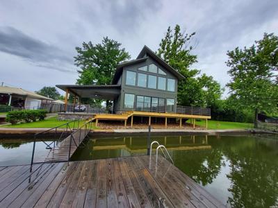 114 PLEASURE ISLE Point