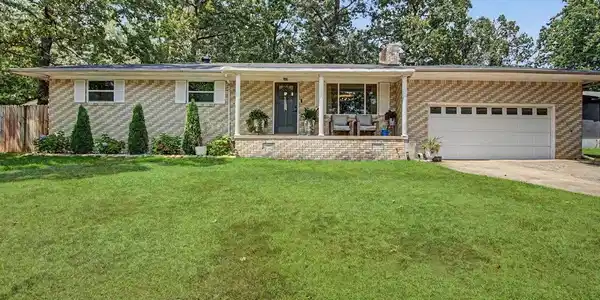 409 HOUSTON Drive