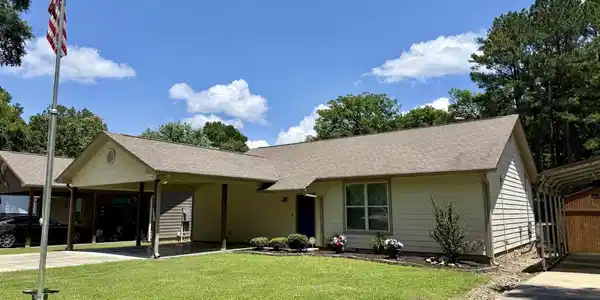 150 SHORE ACRES Drive