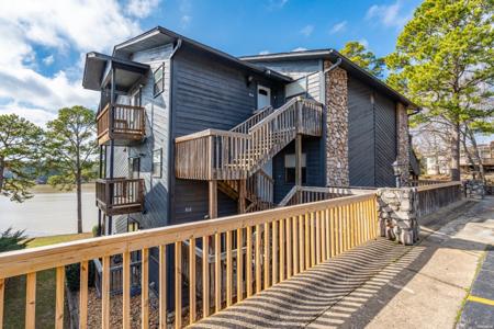 203 STEARNS Point
