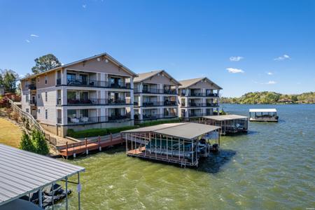 244 BAYOU Point