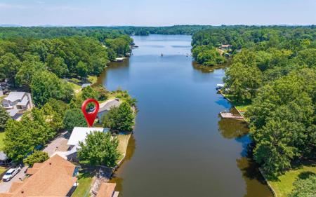 102 APPALACIAN Trail