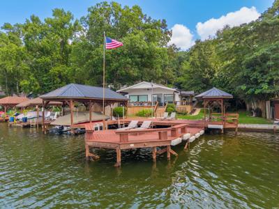310 HOUSTON Drive