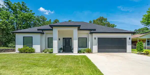 121 LISA Place