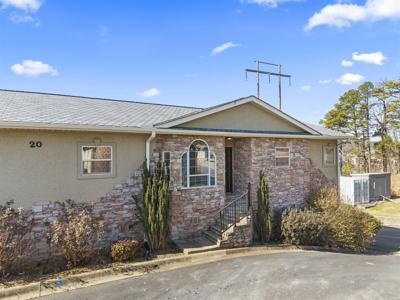 620 GRAND POINT Drive