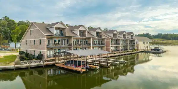 532 GRANDPOINT
