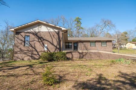 157 LAKE HAMILTON Drive
