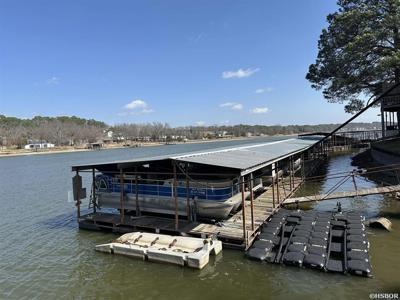 105 CHAMBERS Point