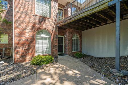 102 WATERFRONT Drive