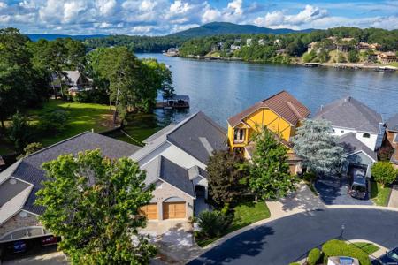 329 PARADISE Point