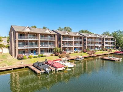 503 LAKELAND