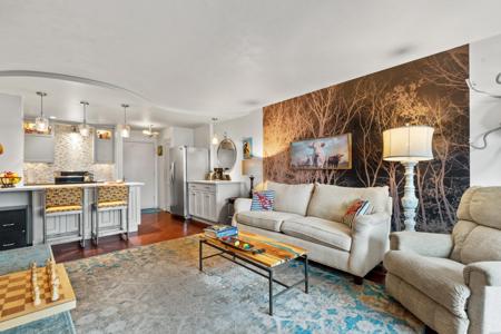 740 WESTON