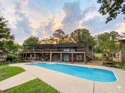 158 RIVERS Drive