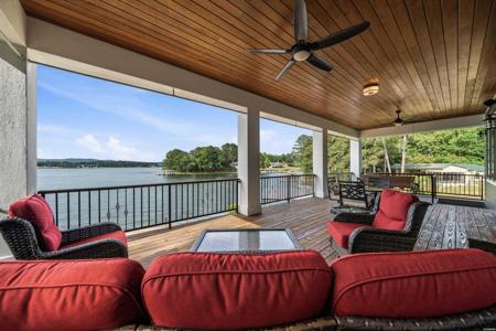 227 LONG ISLAND Drive