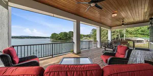 227 LONG ISLAND Drive