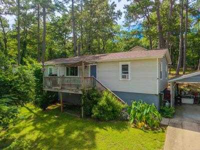 124 BEACH HAVEN Circle