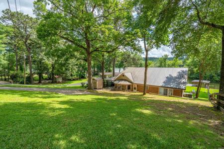 563 KIRSCHWOOD Drive