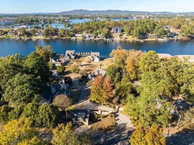 217 LOOKOUT Point