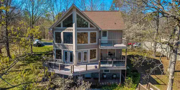 118 SILVERWOOD Terrace