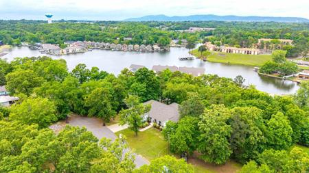 224 GRAND RIDGE Terrace