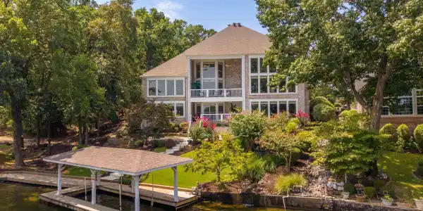 164 BLUE HERON Drive