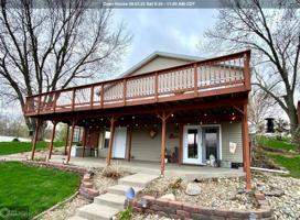 2161 S Lakeshore