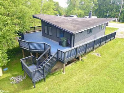 1308 Holiday Lane