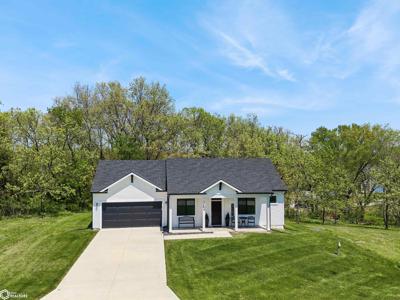 3154 Hillcrest